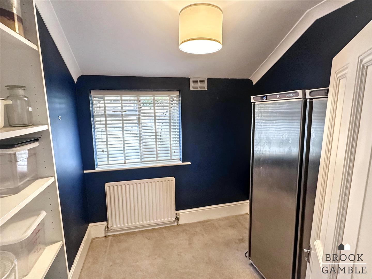 2 Bedroom Apartment. 9 Upper Avenue in Eastbourne,  11